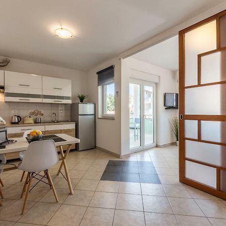 Apartment Vivis 메덜린 외부 사진