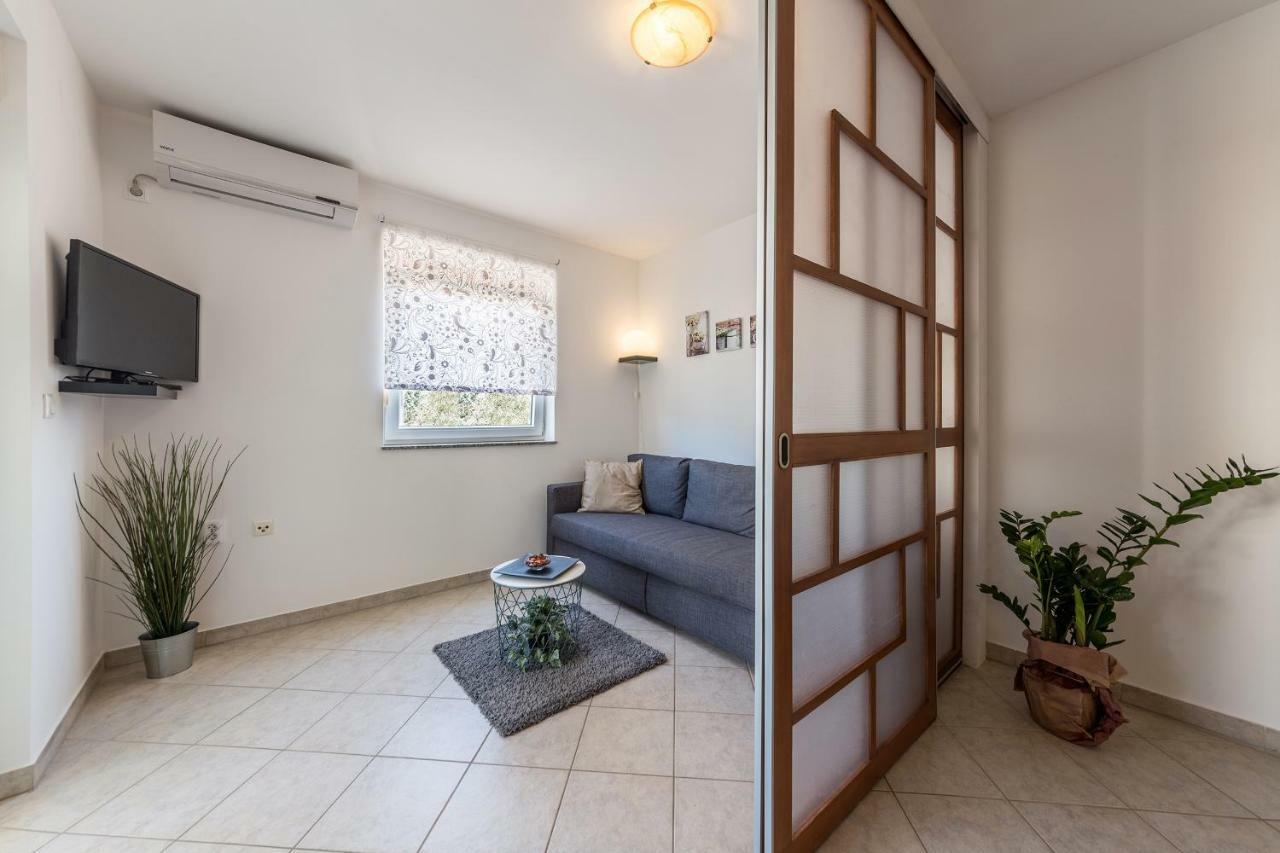 Apartment Vivis 메덜린 외부 사진