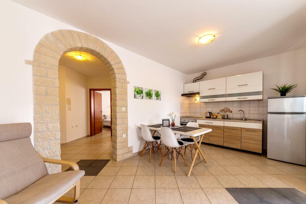 Apartment Vivis 메덜린 외부 사진
