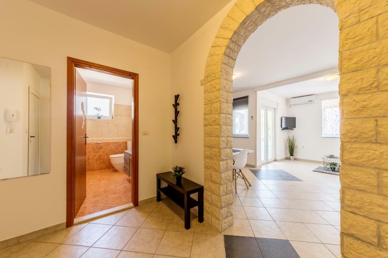 Apartment Vivis 메덜린 외부 사진