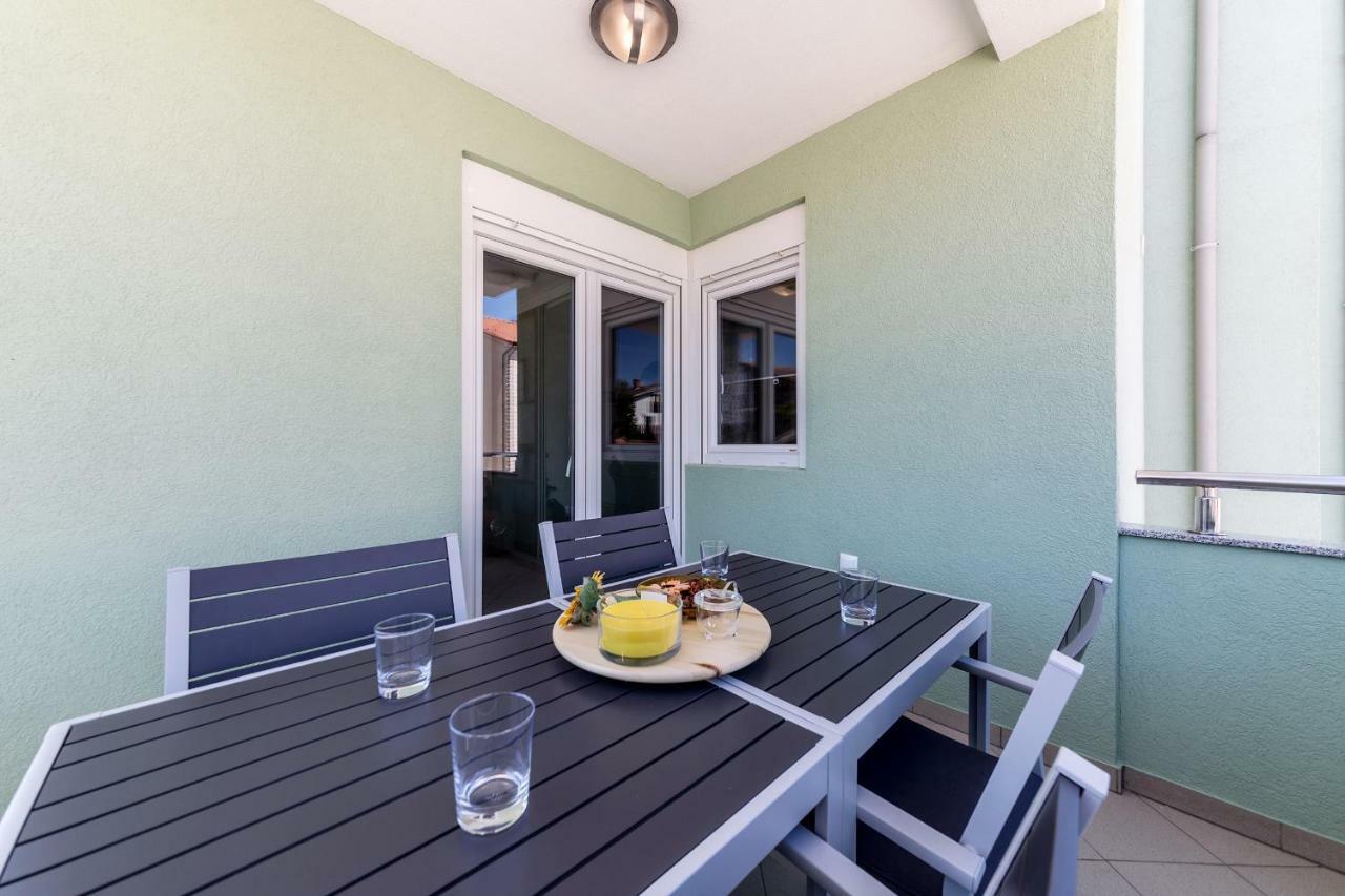 Apartment Vivis 메덜린 외부 사진